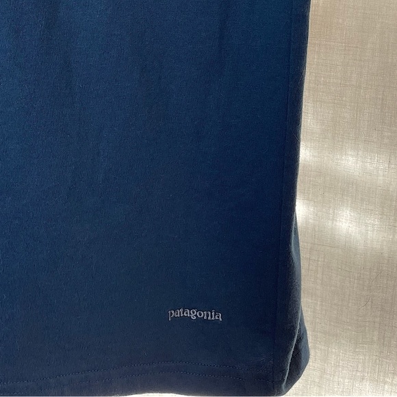 Patagonia Mens TShirt Size M - Picture 2 of 4